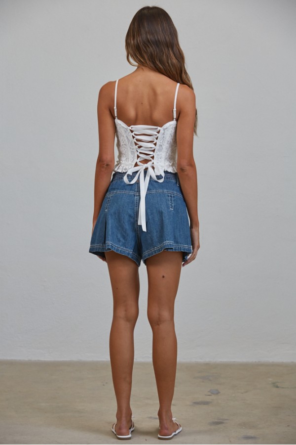 JT3371 / CREAMON<br/>Jina Lace Corset Back Lace Up Top