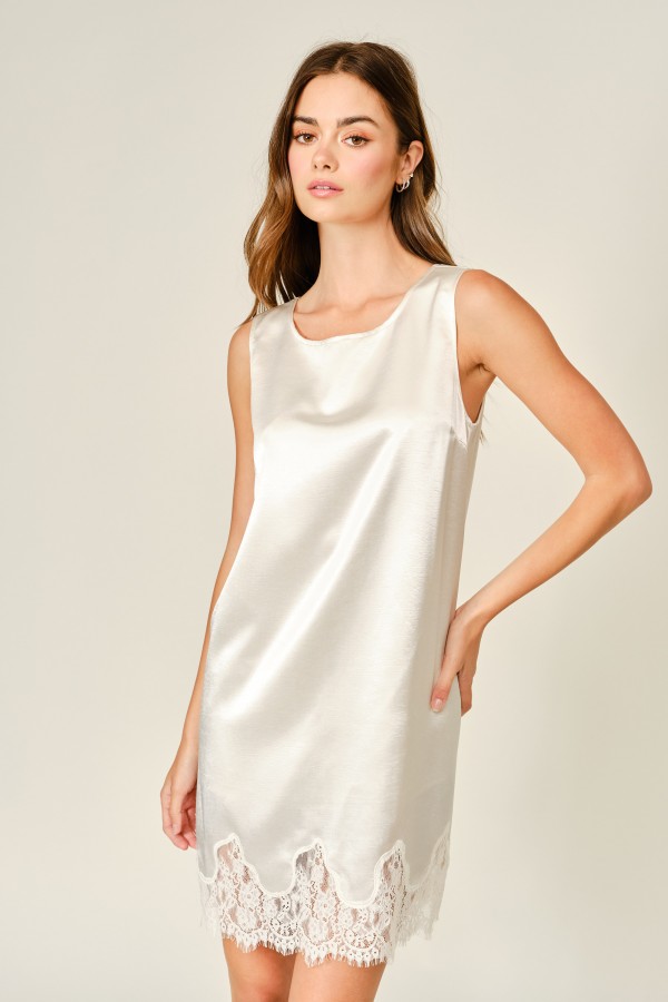 AJD6226 / Aaron & Amber<br/>SATIN LACE A LINE DRESS