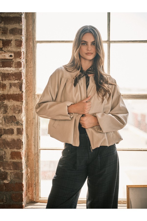 AJJ6223 / Aaron & Amber<br/>URBAN VEGAN LEATHER BOMBER JACKET