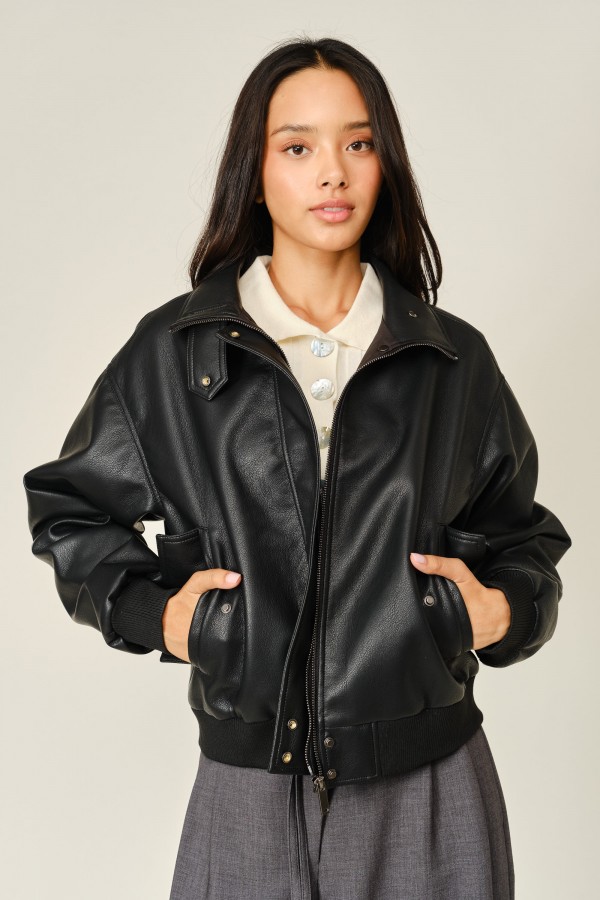 AJJ6367 / Aaron & Amber<br/>VEGAN LEATHER MOCK NECK BOMBER JACKET