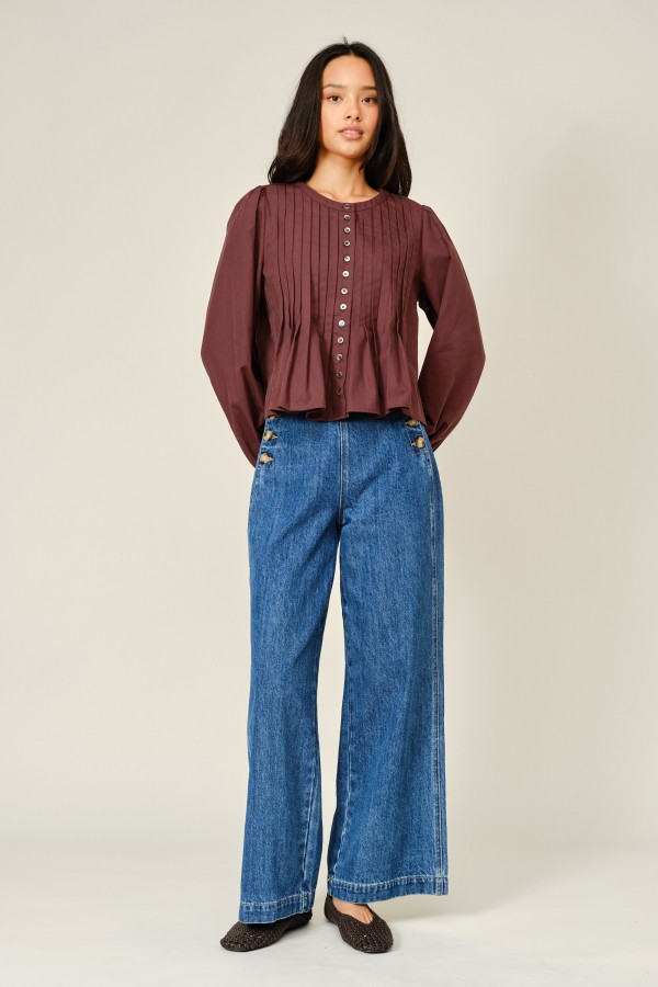 AJP6404 / Aaron & Amber<br/>SIDE BUTTON DETAIL WIDE JEANS