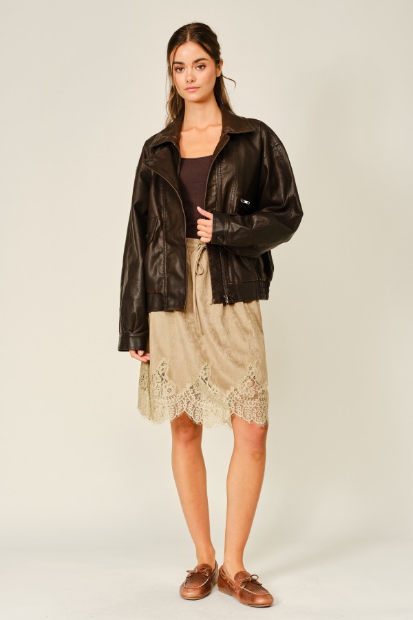 AJS6339 / Aaron & Amber<br/>ELASTIC WAISTBAND SUEDE LACE MINI SKIRT
