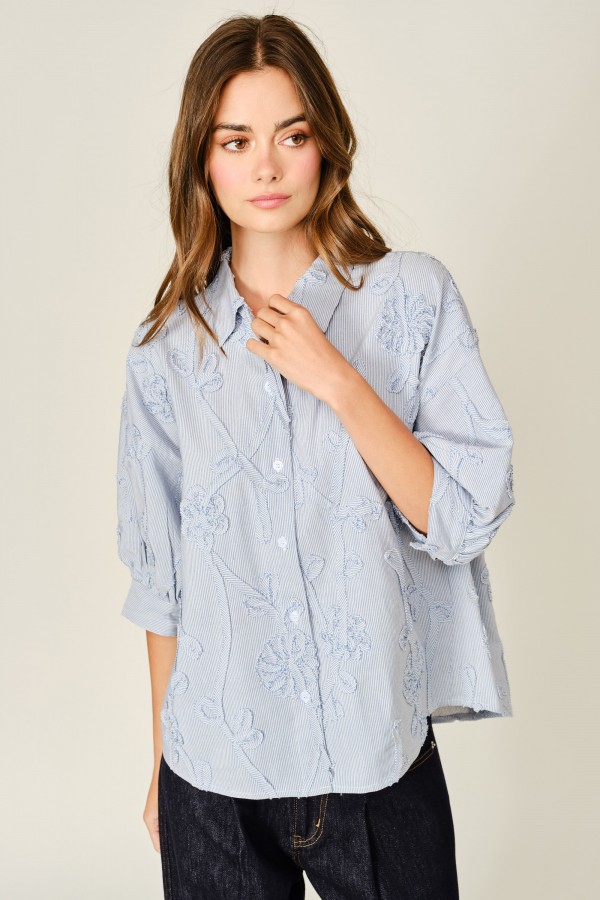 AJT6067 / Aaron & Amber<br/>CRISPY CUT DETAIL OXFORD SHIRTS WITH PUFF SLEEVE