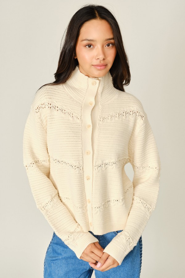 AJT6461 / Aaron & Amber<br/>CROCHET LACE FUNNEL NECK CARDIGAN