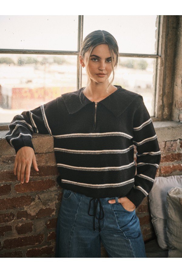 AJT6465 / Aaron & Amber<br/>COZY MULTI-STRIPED HALF ZIP PULLOVER SWEATER
