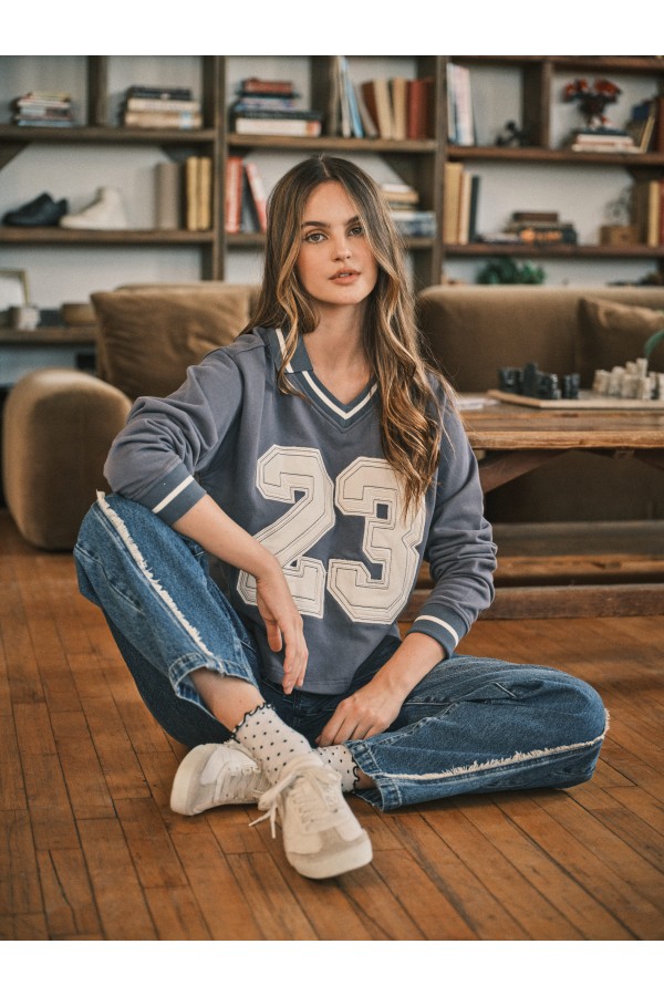 AJT6501 / Aaron & Amber<br/>NUMBER PATCH WORK POLO SWEATSHIRTS