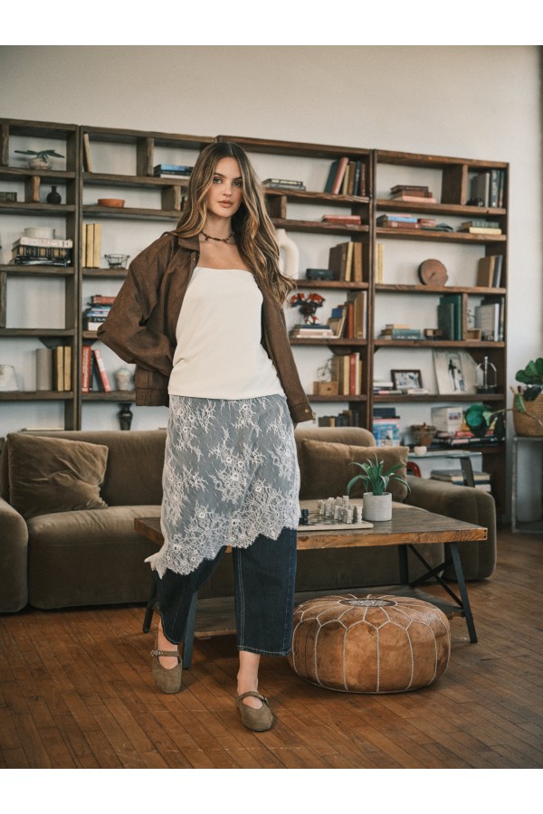 AJT6526 / Aaron & Amber<br/>ROMANTIC LACE LAYERED ASYMMETRIC SKIRT TOP