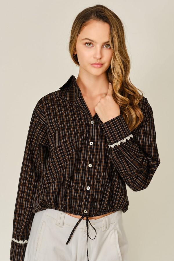 AJT6671 / Aaron & Amber<br/>LACE TRIM PLAID DRAWSTRING SHIRT BLOUSE