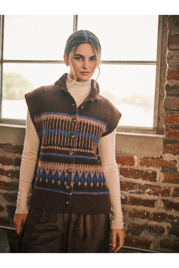 AJV6652 / Aaron & Amber<br/>BOHO CROCHET BUTTON-DOWN SWEATER VEST