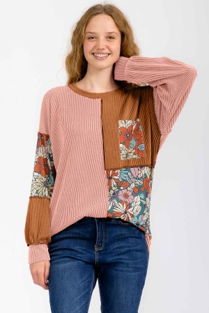 T6048XL / 7th Ray<br/>PLUS RIB AND FLORAL PATCHWORK PULLOVER TOP