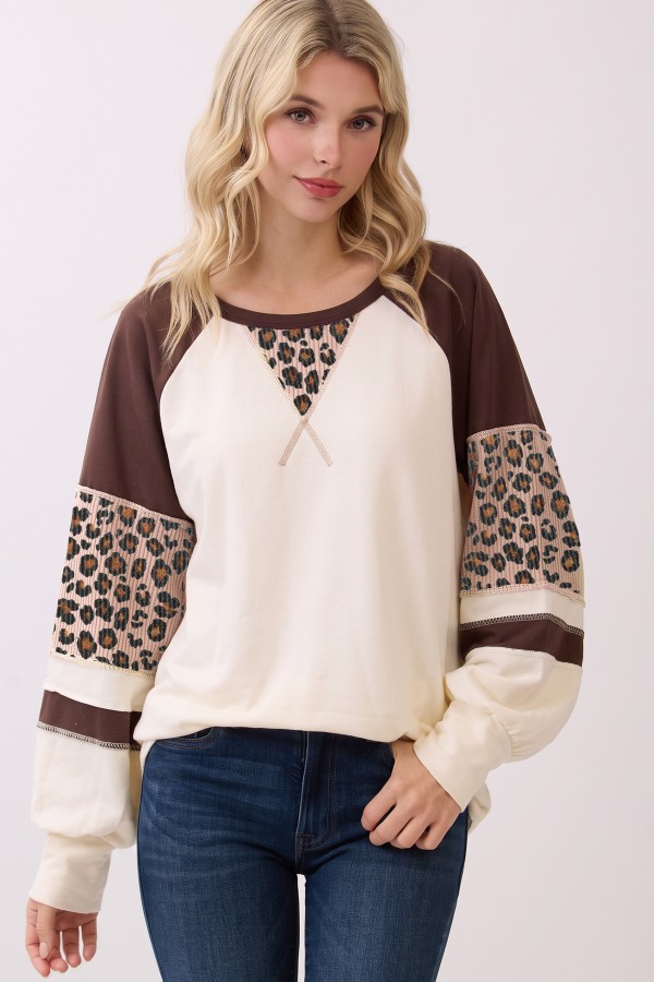 T6126XL-1 / 7th Ray<br/>PLUS LEOPARD PRINT COLOR BLOCK RAGLAN PULLOVER TOP