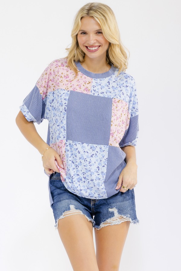 T6320 / 7th Ray<br/>FLORAL PATCHWORK SHORT SLEEVE TOP