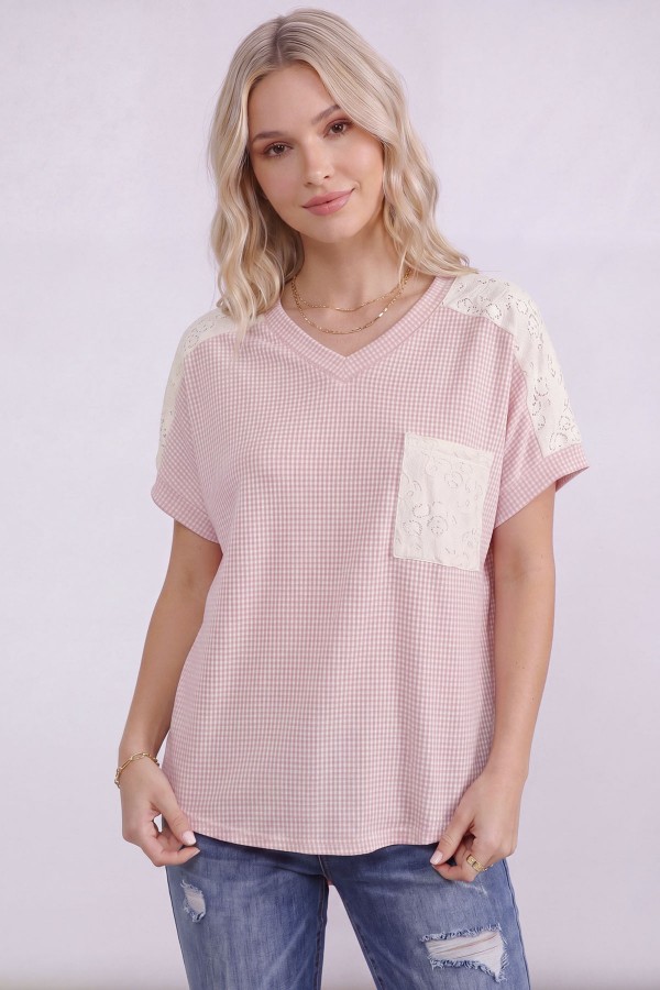 T6386 / 7th Ray<br/>LACE ACCENT POCKET V NECK TOP