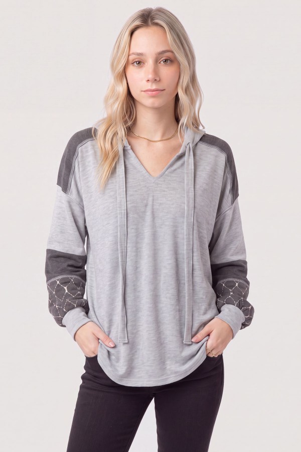 T6444 / 7th Ray<br/>COLOR BLOCK HOODED PULLOVER TOP