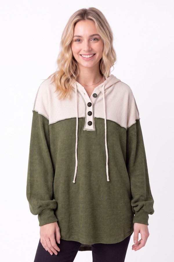T6453 / 7th Ray<br/>COLOR BLOCK RIB KNIT HENLEY HOODED TOP