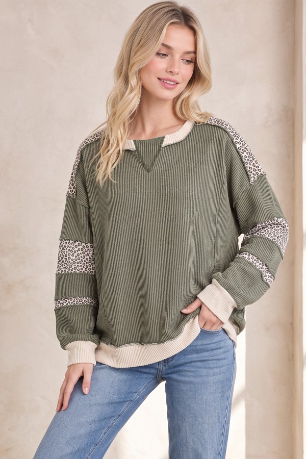 T6508-1 / 7th Ray<br/>LEOPARD PRINT CONTRAST RIBBED SWEATSHIRT