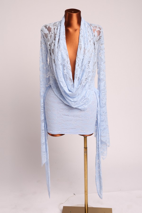 SD4022 / K-T-O-O<br/>Deep cowl neck lace dress