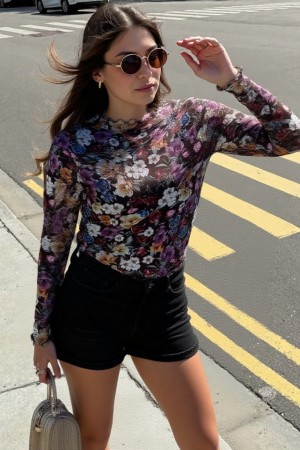 T1509-6763 / Nylon Apparel<br/>Valery Fall Floral Mesh Print Top