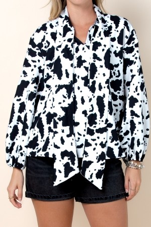 T1629-COW / Nylon Apparel<br/>Kalia Cow Animal Print Blouse