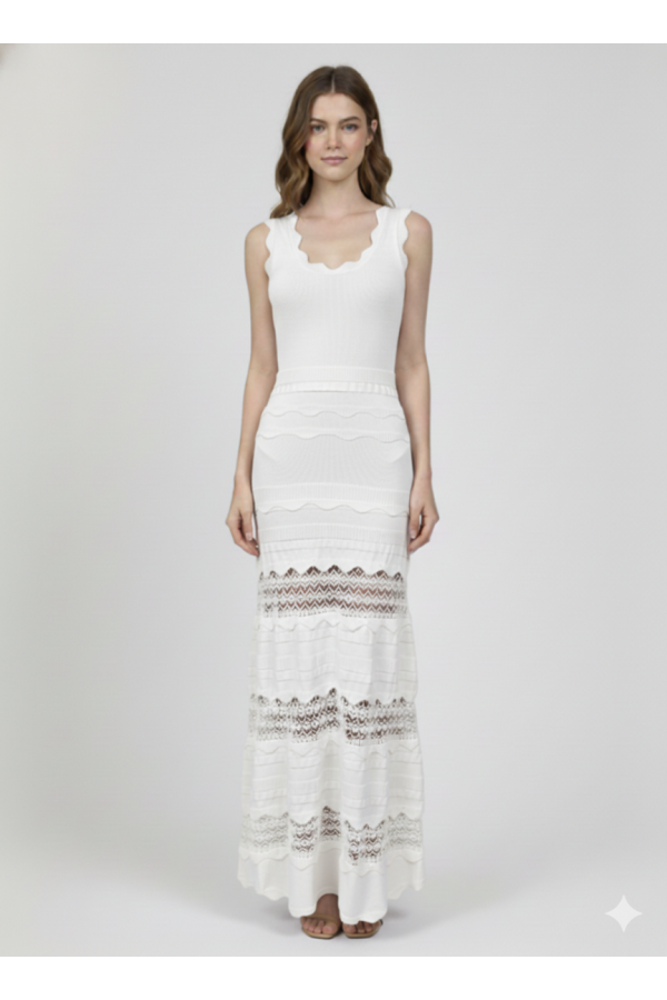 DI039 / RIVIR<br/>Scallop Detail Knit Dress