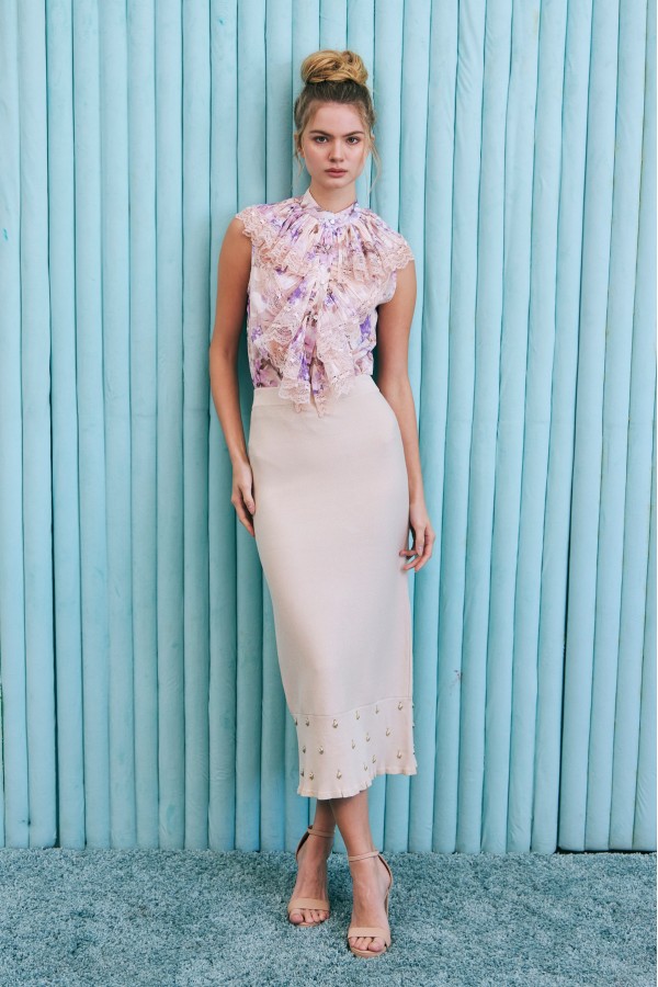 KO169 / RIVIR<br/>Knit Seashell Embellished Midi Skirt