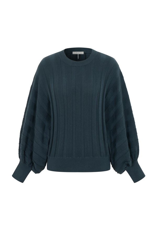 TI187 / RIVIR<br/>Stripe Texture Dolman Sweater