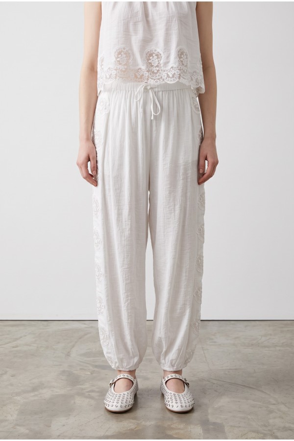 60204P / Blue B<br/>Lace Insert Pull-On Balloon Pants