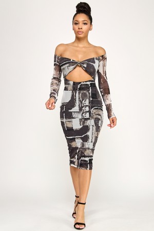 SHD3327 / Spring Haze<br/>Off shoulder with metal trim midi dress