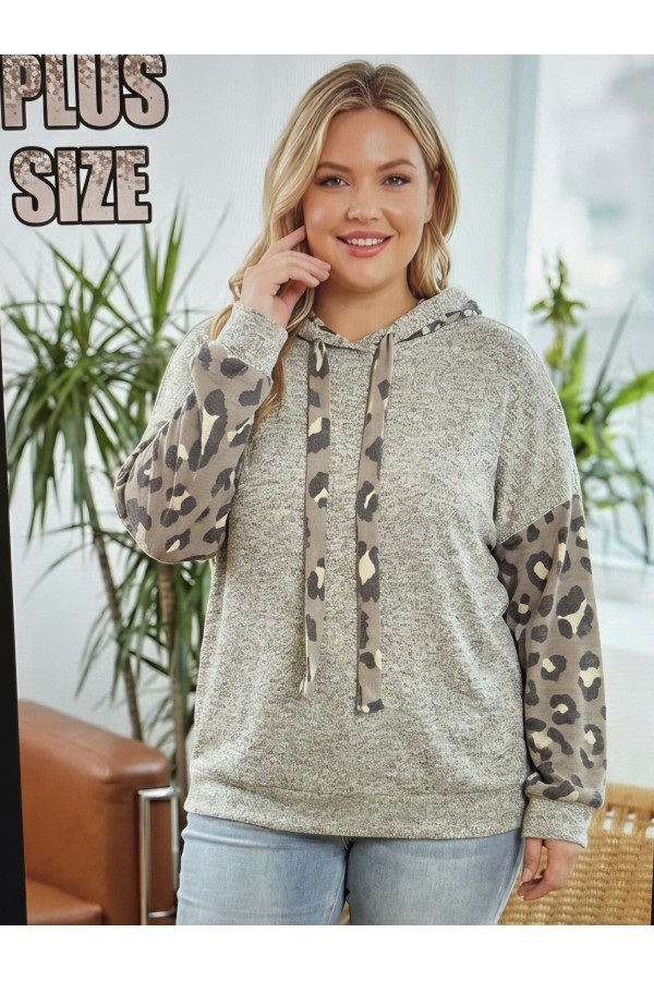 LMT2714PL / Lovely Melody<br/>Plus Size All about that animal print hoodie
