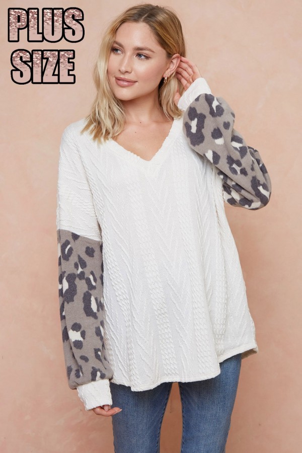 LMT2797PL / Lovely Melody<br/>PLUS SIZE CHEETAH PASSION V-NECK TOP