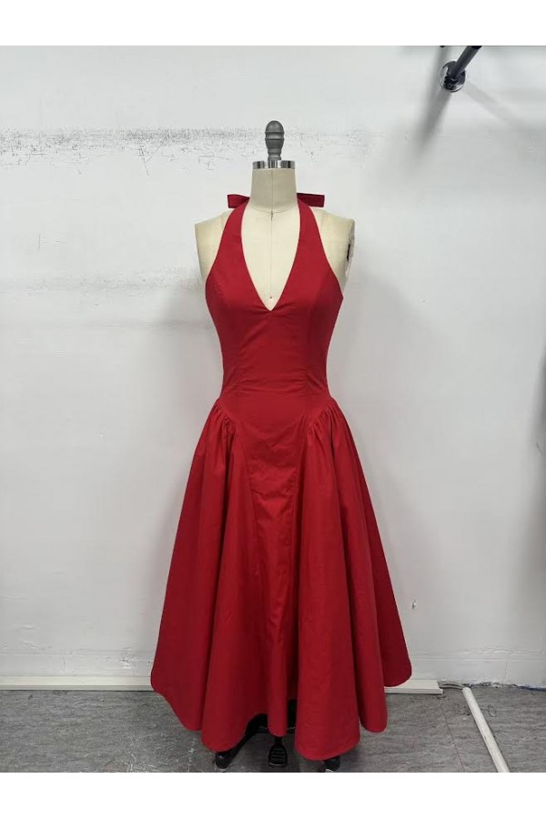 VID53804 / The Vintage Shop<br/>POPLIN HALTER PLUNGING V-NECKLINE MIDI DRESS