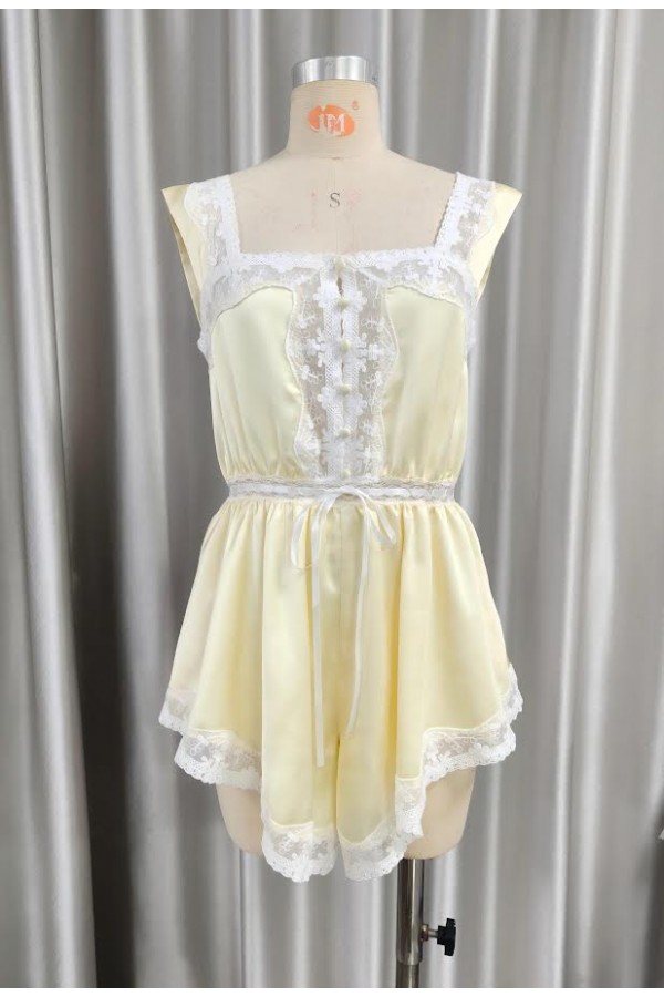 VIR53595 / The Vintage Shop<br/>SATIN SQUARE NECKLINE LACE TRIM ROMPER