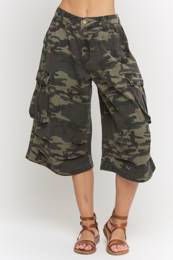 JJB8315P / Jade By Jane<br/>CAMO CARGO MIDI PANTS