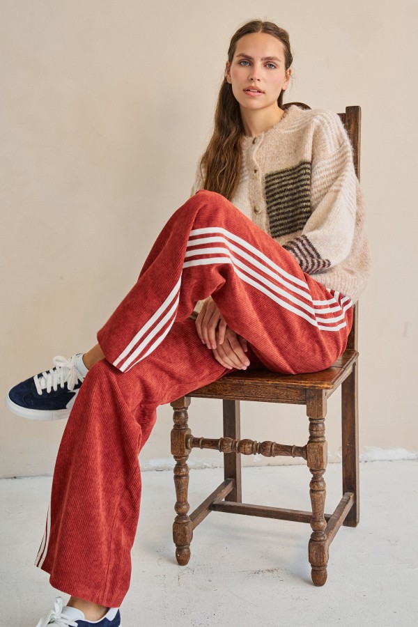JJB8498 / Jade By Jane<br/>4-STRIPE SIDE CORDUROY WIDE PANTS