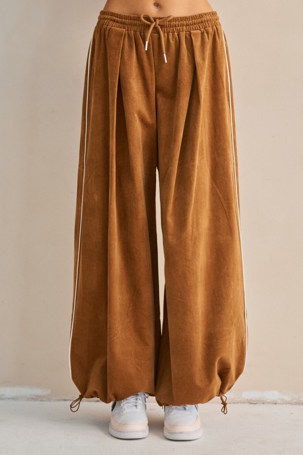 JJB8528P / Jade By Jane<br/>PLUS SIZE CORDUROY PIPING PANTS
