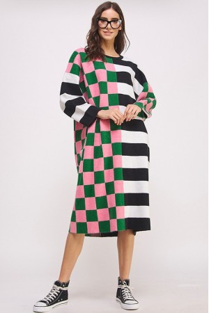 JJD6317P / Jade By Jane<br/>PLUS SIZE CKECKERD AND STRIPE OVERSIZED SWEATER DRESS