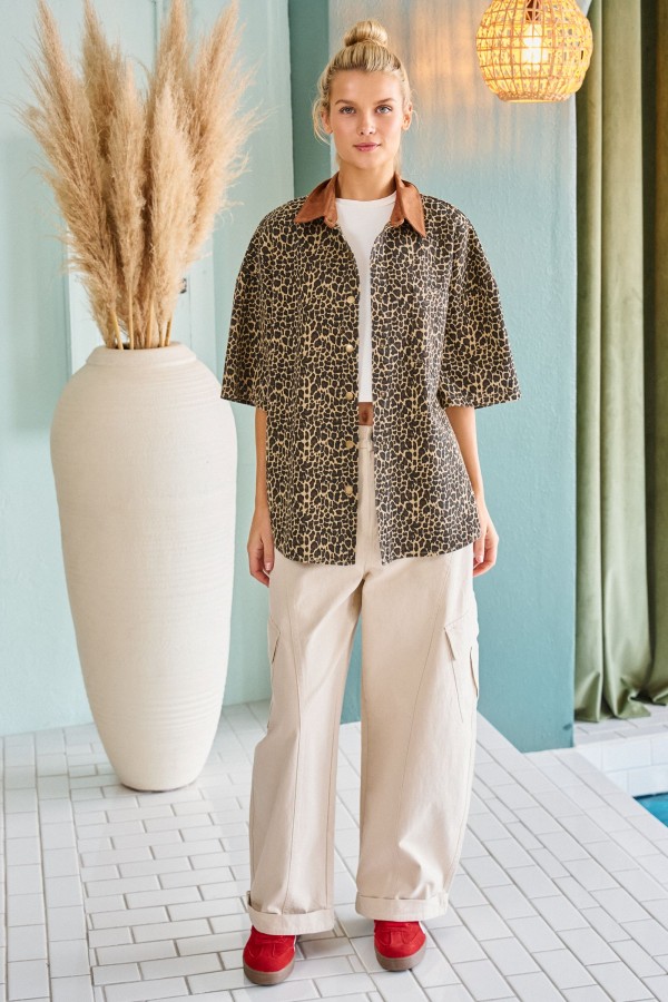 JJO8368P / Jade By Jane<br/>PLUS SIZE LEOPARD COLLARED BUTTON DOWN SHIRT