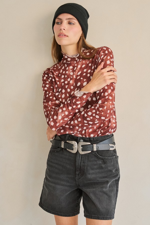 JJT8301-1 / Jade By Jane<br/>DEER PRINT MESH LONG SLEEVE TOP