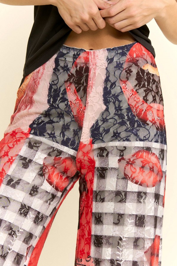 KRP8175P / Jade By Jane<br/>PLUS SIZE LACE MIX LIPS PRINT PANTS