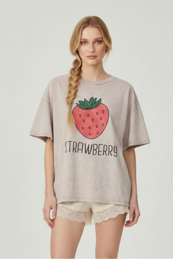 PRT1118D / Jade By Jane<br/>VINTAGE STRAWBERRY GRAPHIC DYEING TEE