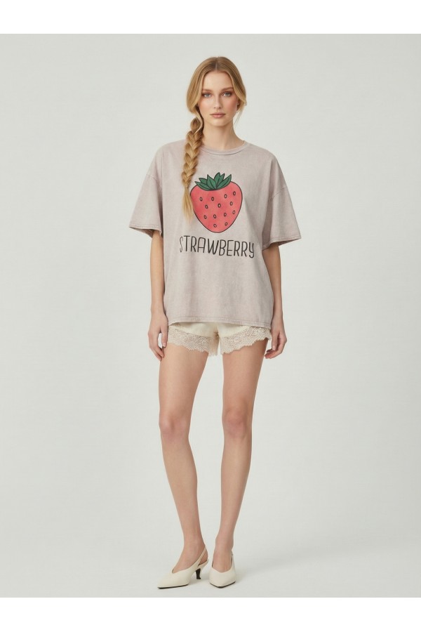 PRT1118DP / Jade By Jane<br/>PLUS SIZE VINTAGE STRAWBERRY GRAPHIC DYEING TEE