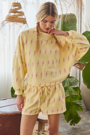 SET1006 / Jade By Jane<br/>LIGHTNING PRINT SWEATSHIRT & SHORTS SET