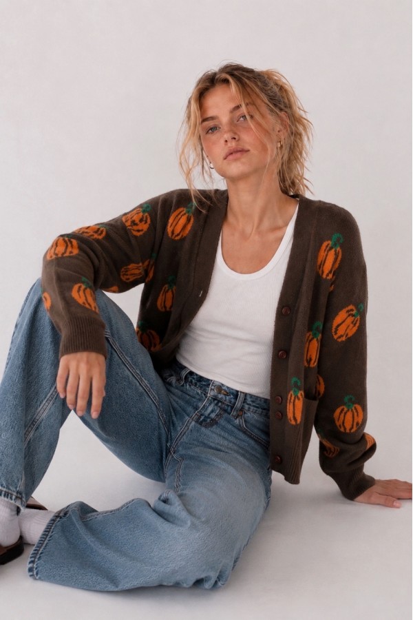 SWT1440P / Jade By Jane<br/>PLUS SIZE PUMPKIN PATCH KNIT CARDIGAN
