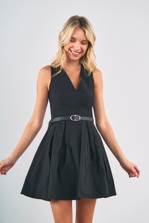 7922 / ANWND<br/>DEEP V NECK SLEEVELESS DRESS