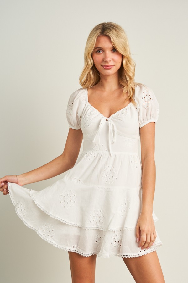 7936 / ANWND<br/>EYELET PUFF SLEEVE LAYERED RUFFLE HEM DRESS